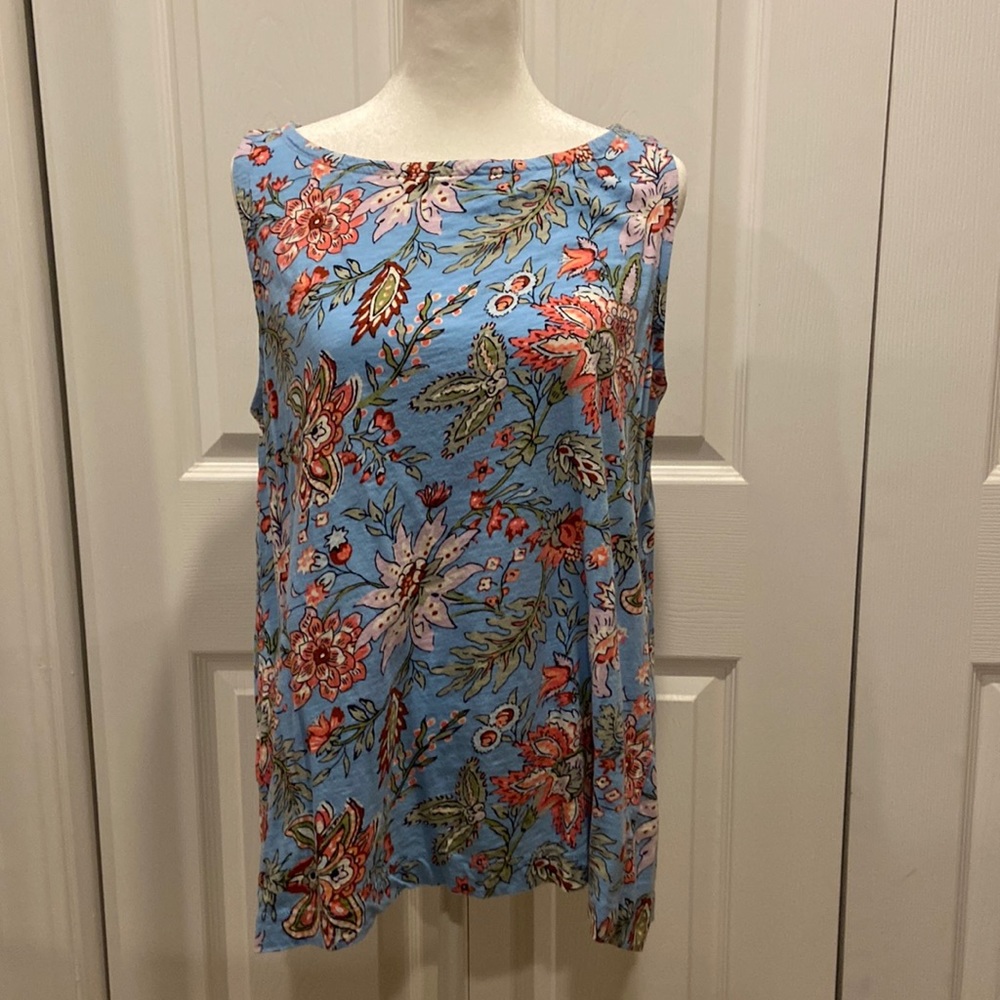 Loft, sleeveless tee, size large, blue with red and coral floral print